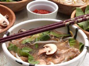 Chinese Hot Pots Gluten-Free and Low-Carb