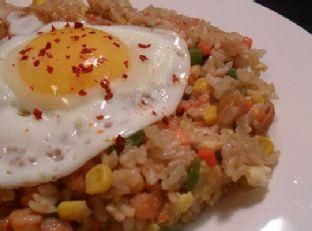 Korean Saewoo Bokkeumbap (Shrimp Fried Rice)