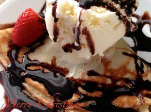 Nutella Crepes and Ice Cream
